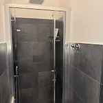 Loft 84 דירה