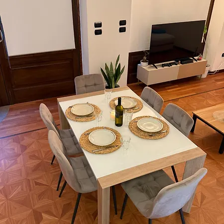 Apartament Loft 84 *