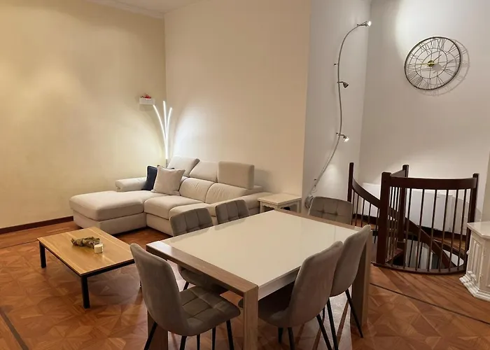 Διαμέρισμα Loft 84 Πιατσέντζα